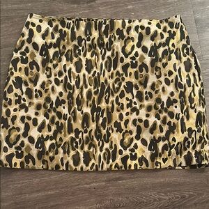 Nine West - gold metallic Leopard Print Mini Skirt